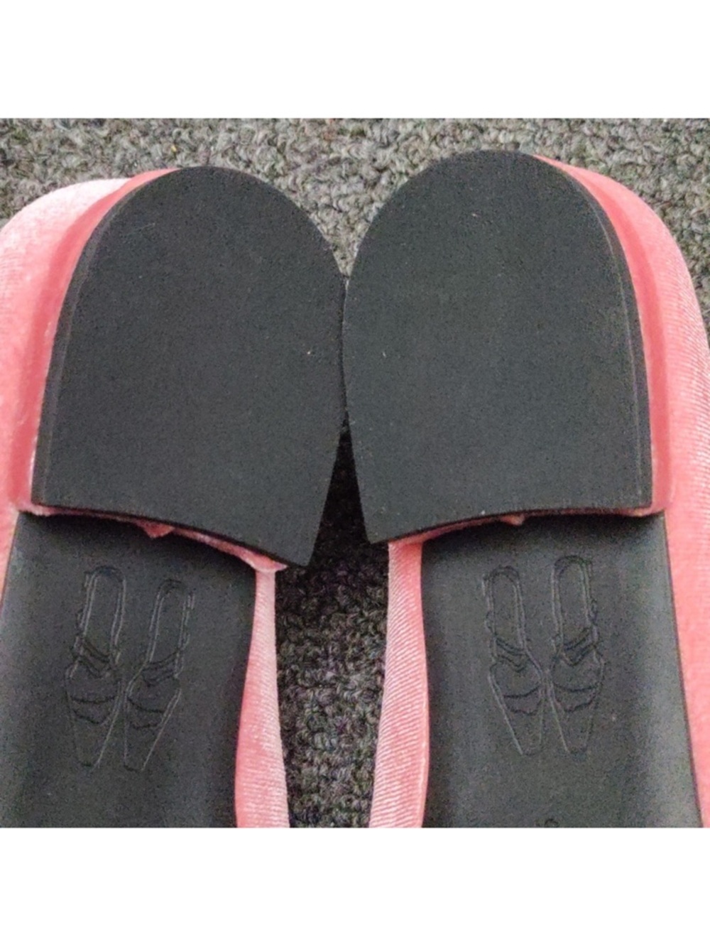 C Paravano Pink Velvet Pointed Toe Flats - Picture 9 of 11
